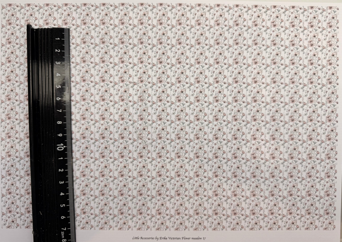Wallpapervictorian flower meadow 17