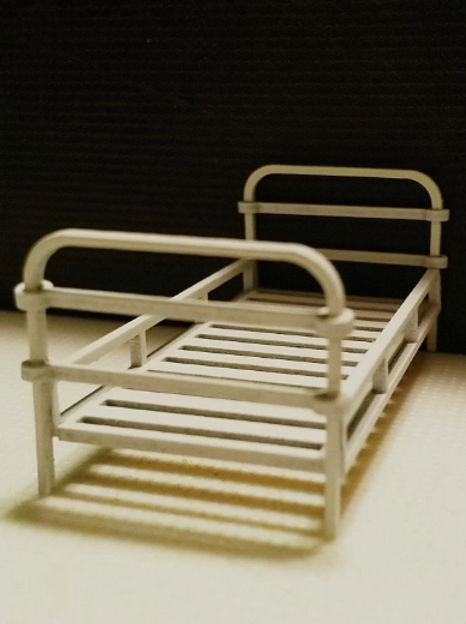 Medical collection. IRON BEDSTEAD 1/48th scale