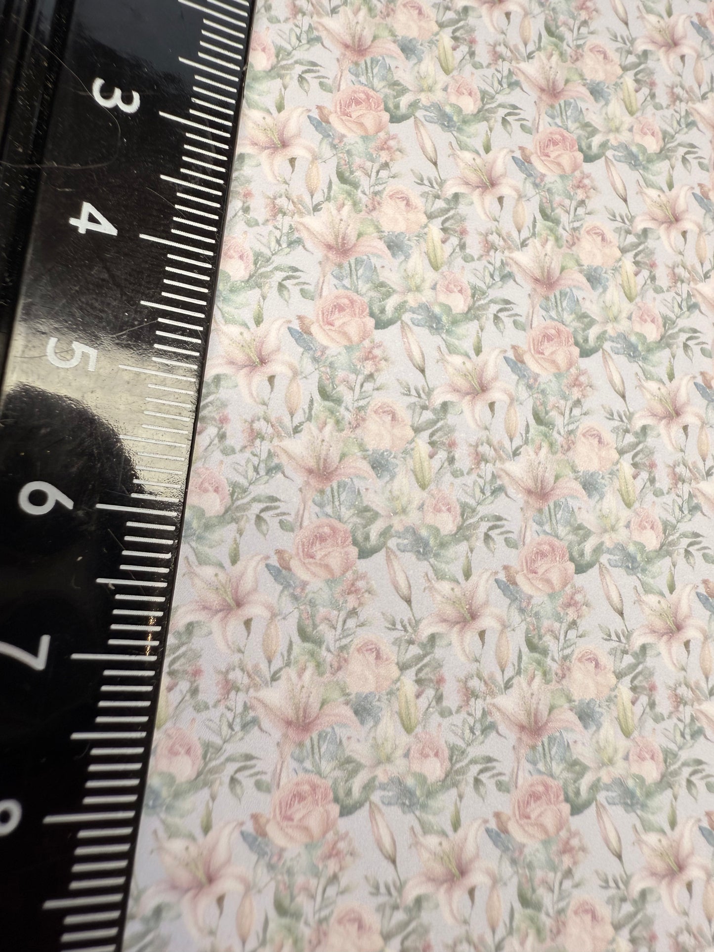 Wallpaper Lillies & roses 4