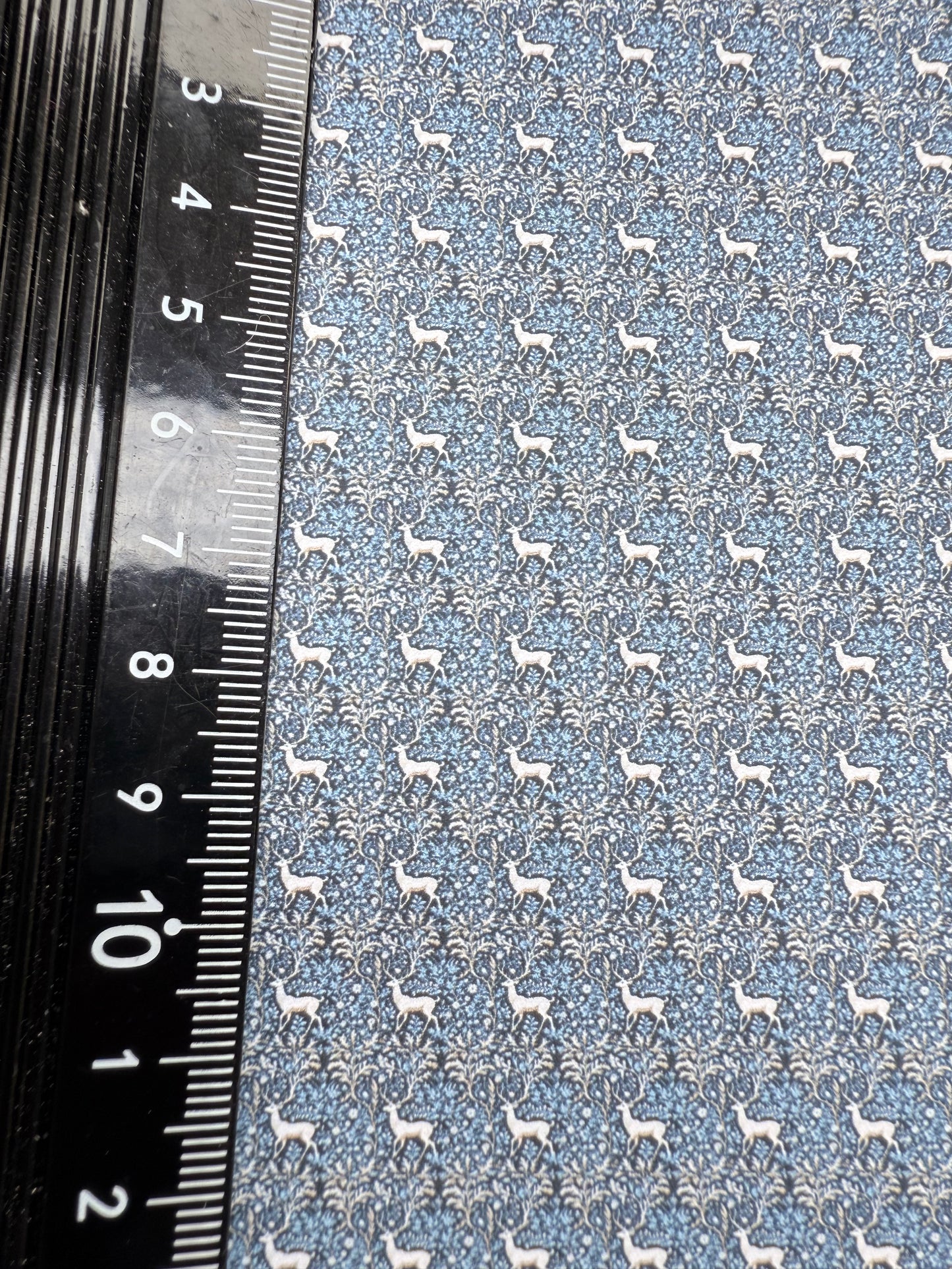 FABRIC Christmas brown deer WM