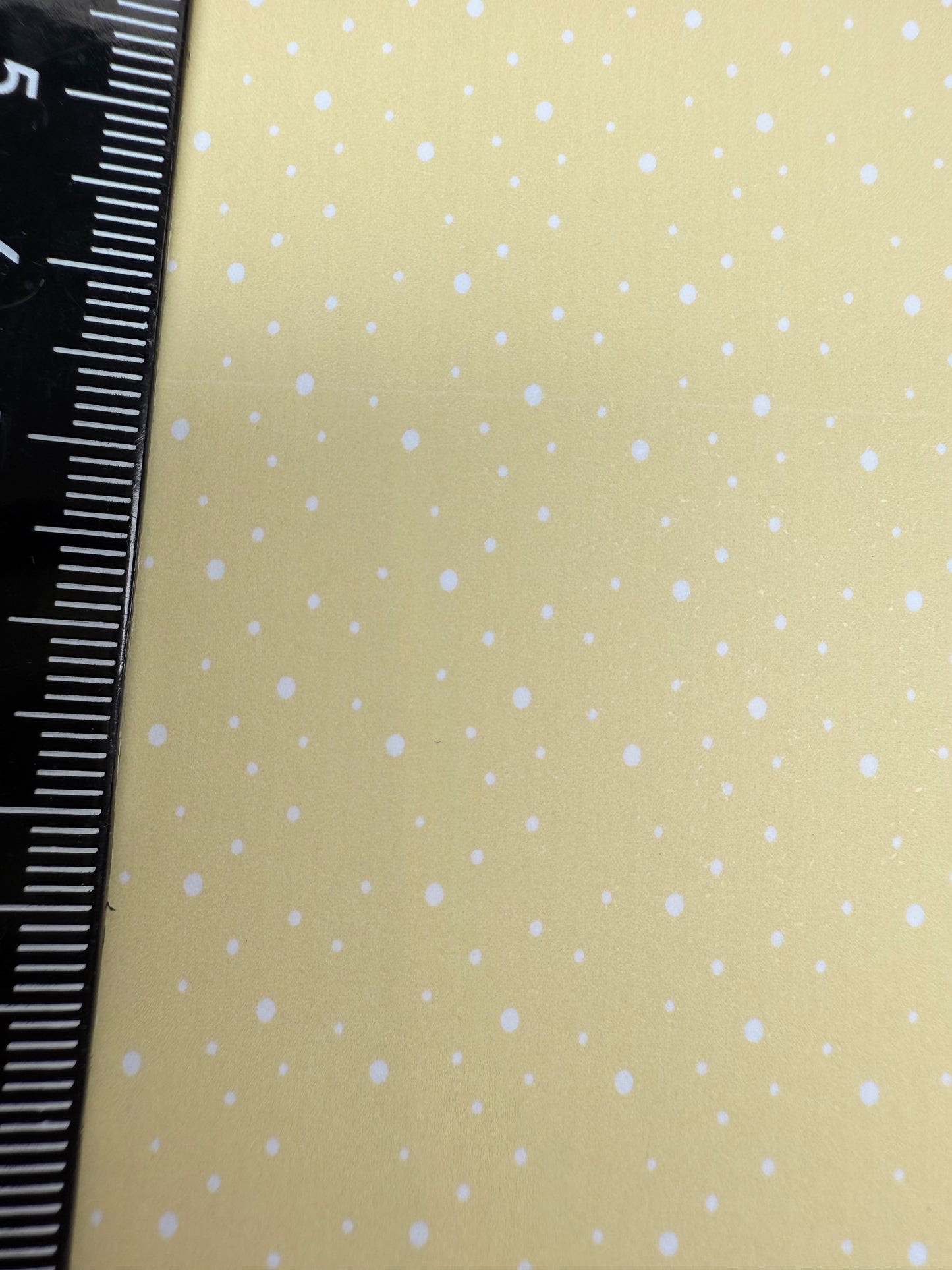 wallpaper children yellow white dots
