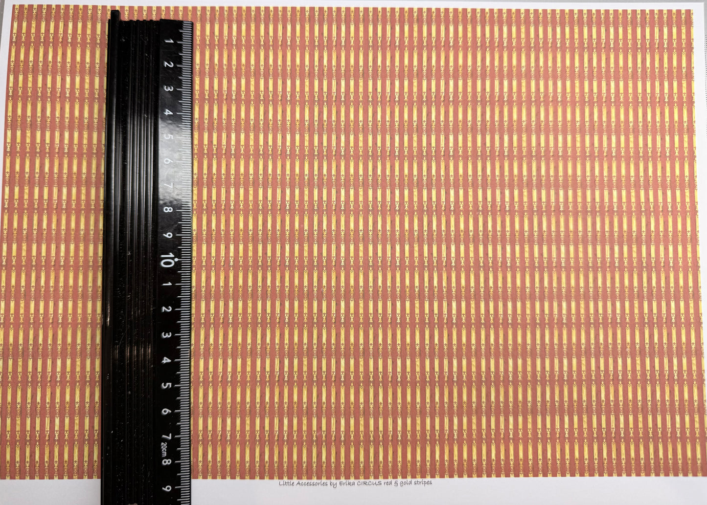 Wallpaper circus red & gold stripes