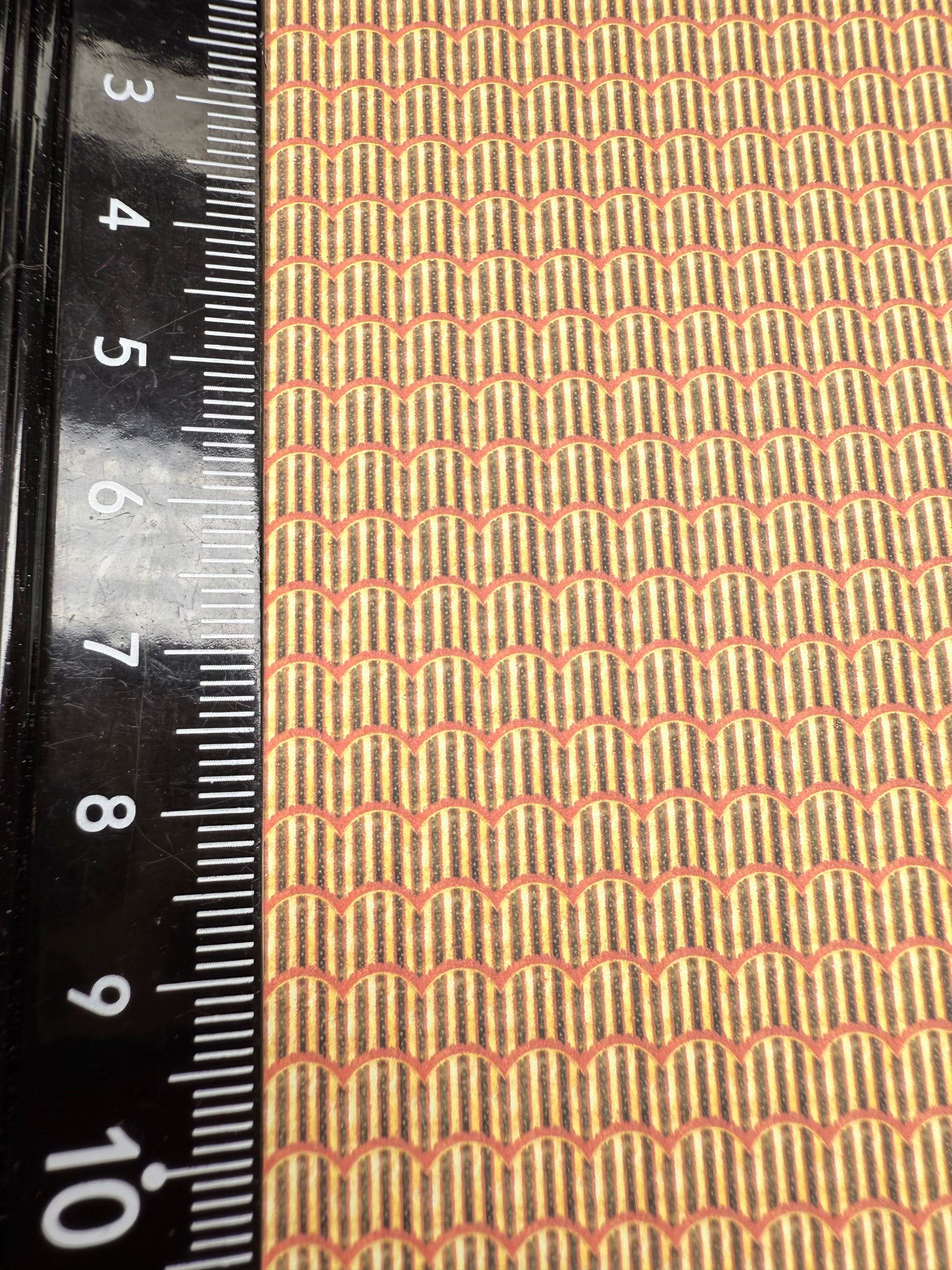 Wallpaper Circus 5 Scallop