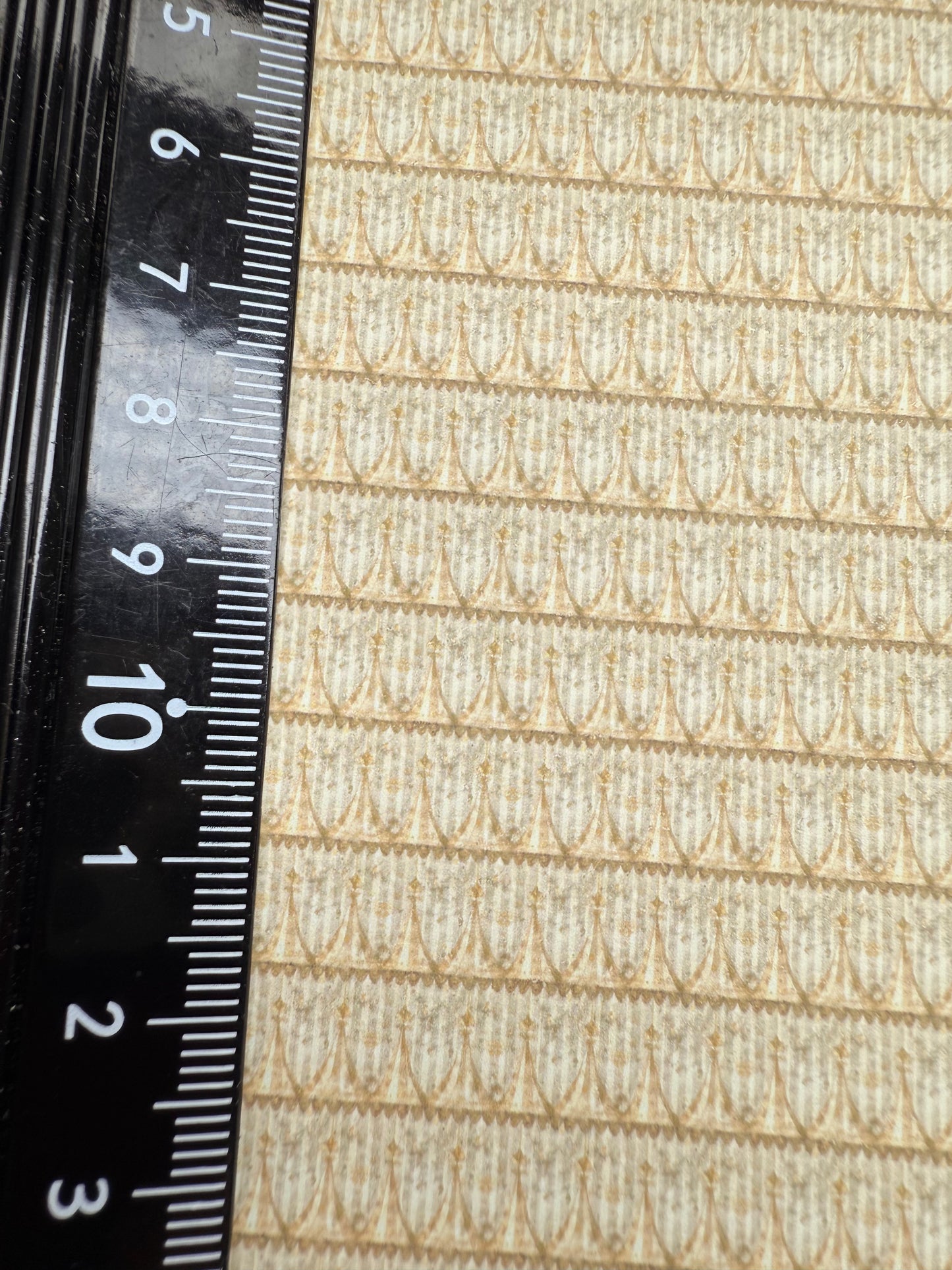 Wallpaper Circus. gold big top