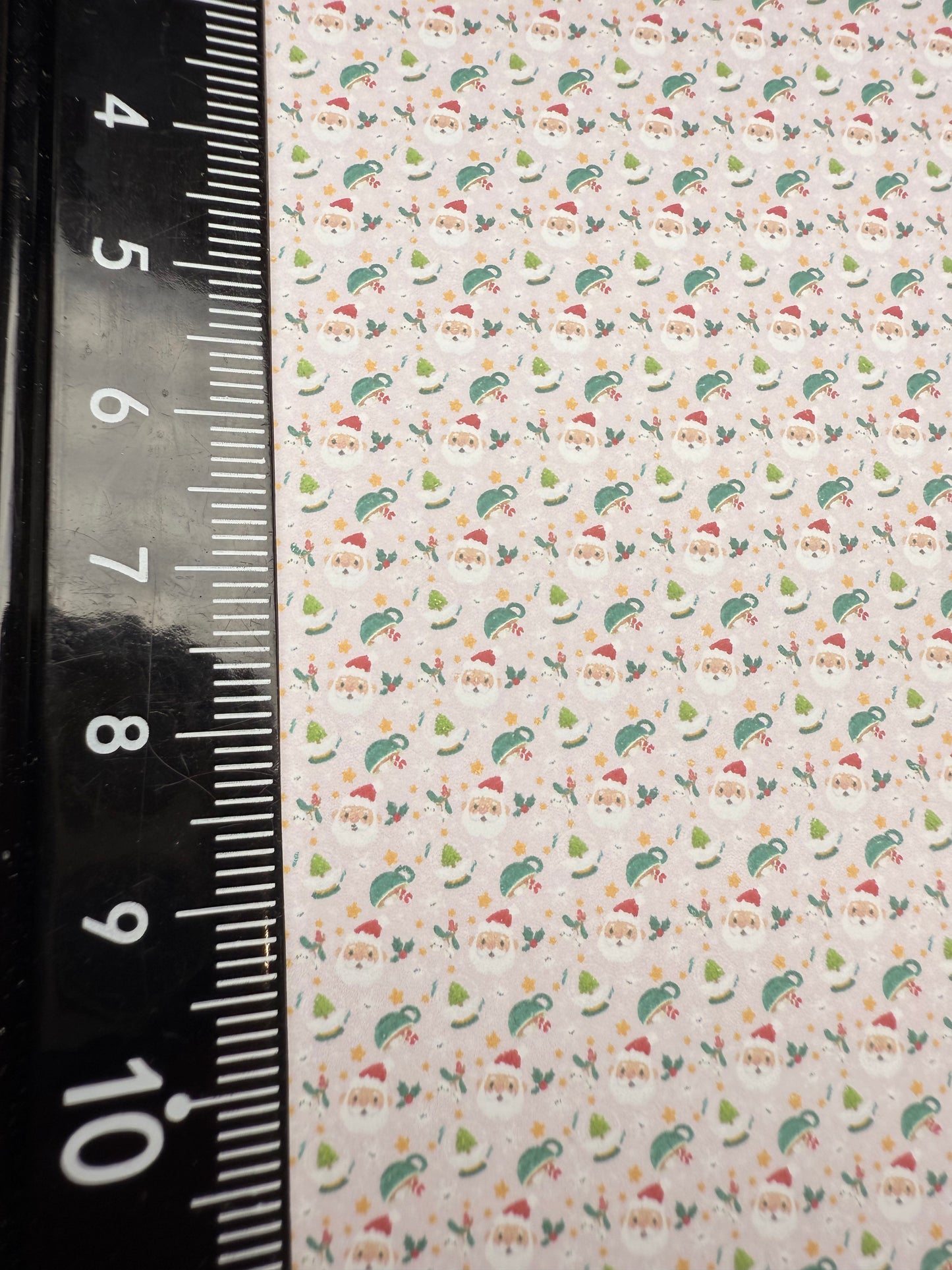 FABRIC Christmas Santas hot chocolate,snow globe