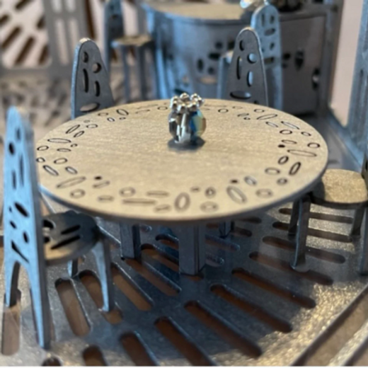 Science fiction collection. FINAL FRONTIER ROUND TABLE & CHAIRS. 1/48th scale kit