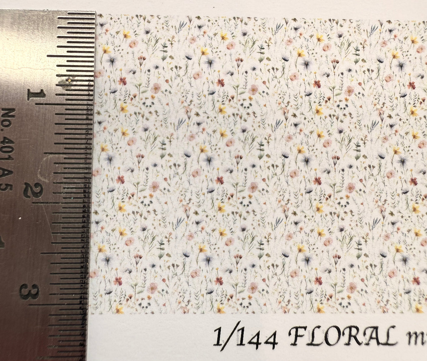 1/144 scale Floral multi coloured wallpaper