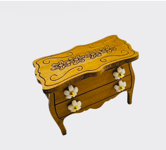 Princess flower chest of drawers. 1/48th scale