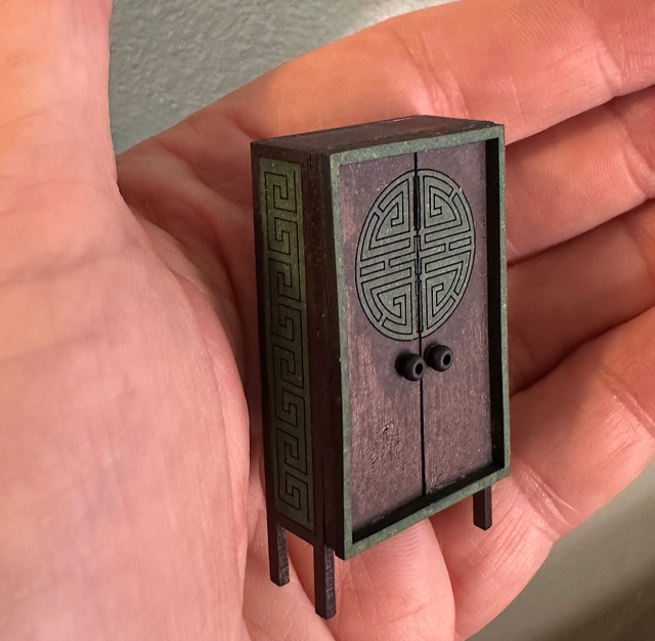 Chinese wardrobe. 1/48th scale