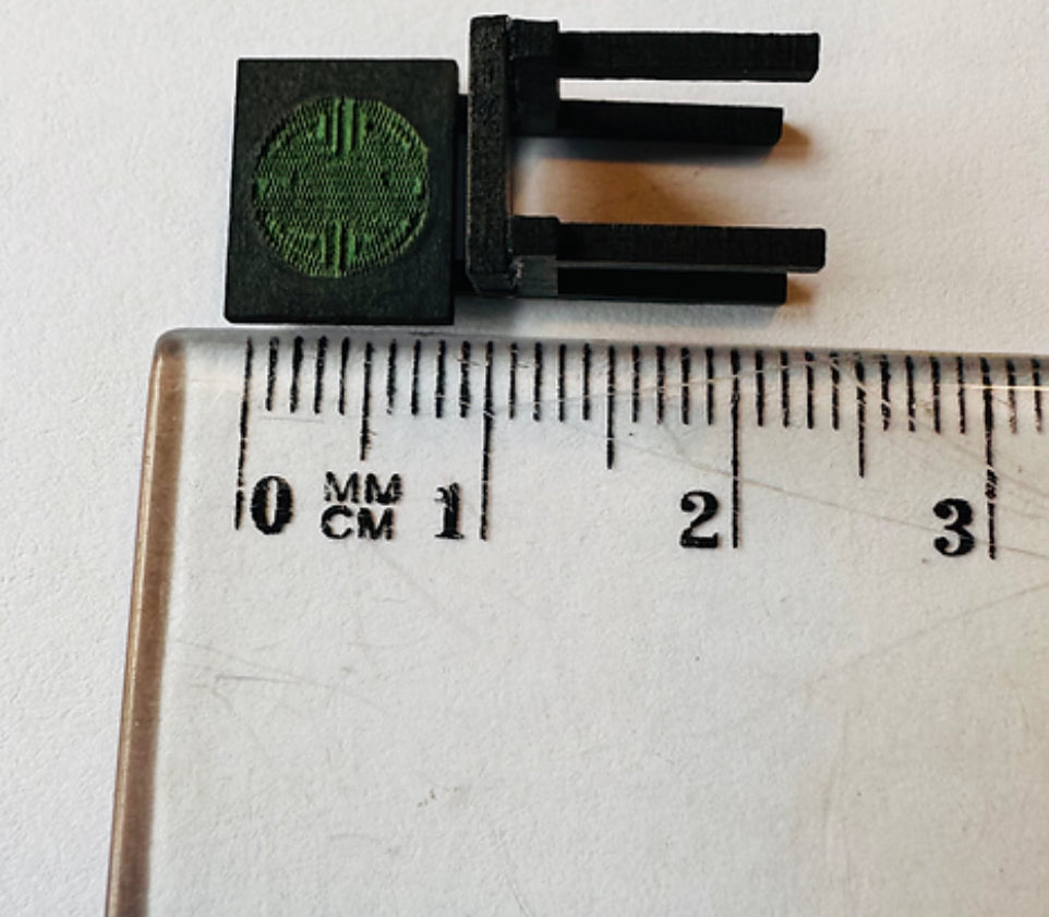 Chinese table and 4 chairs, 1/48th scale KIT