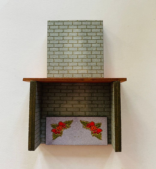 CHRISTMAS COLLECTION. 1/48th kit Christmas holly fireplace. KIT