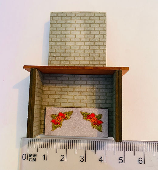 CHRISTMAS COLLECTION. 1/48th kit Christmas holly fireplace. KIT