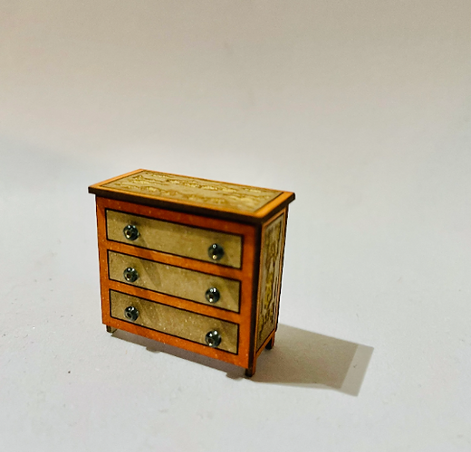 DECORATIVE COLLECTION. 3 DRAWER CHEST. 1/48th scale KIT