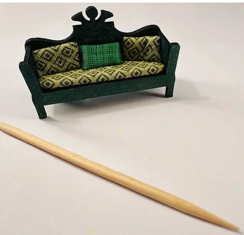 Advent Finnish Sofa. 1/48th scale kit